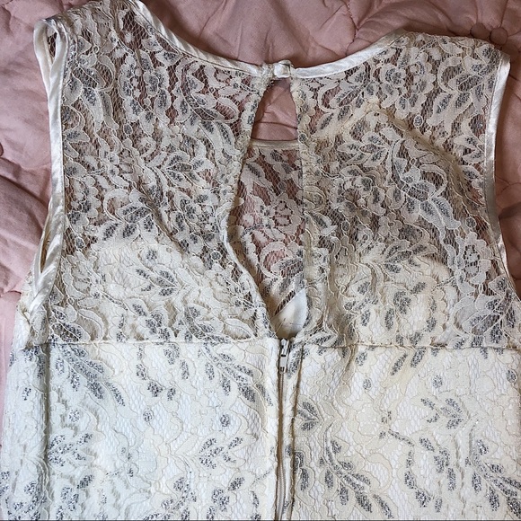 BEAUTIFUL OFF WHITE DRESS - Picture 5 of 5